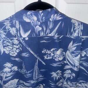 Ralph Lauren Blue and White Casual Button Down Shirt 100% Cotton